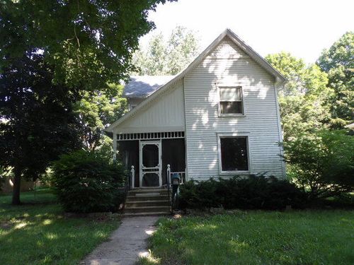 209 E High St, Union City, MI, 49094-1135 | Card Image