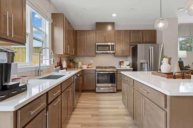 202 Maycrest Path, Townhouse with 3 bedrooms, 4 bathrooms and 2 parking in Tucker GA | Image 10
