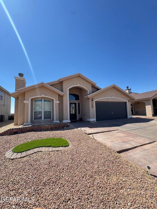 5452 Santiago Roque Dr, El Paso, TX, 79934-3181 | Card Image