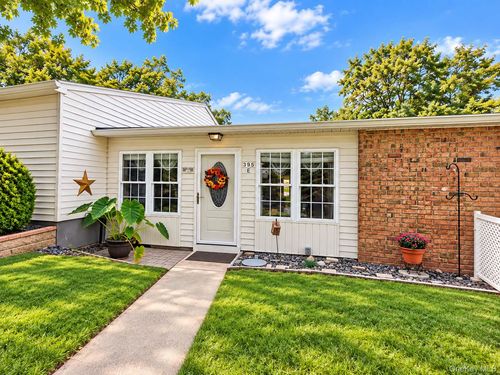 e-395 Woodbridge Dr, Ridge, NY, 11961-1145 | Card Image
