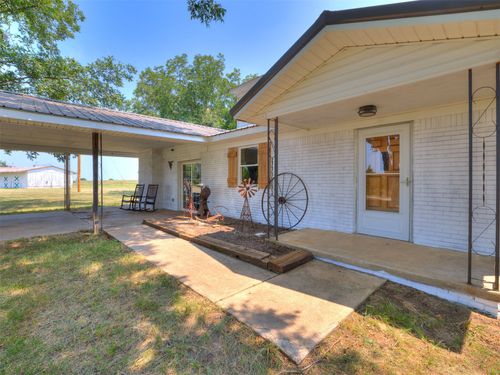 2251 S 4260 Rd, Chelsea, OK, 74016-5358 | Card Image
