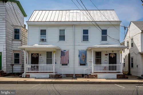 24 W South St, SMYRNA, DE, 19977-1456 | Card Image