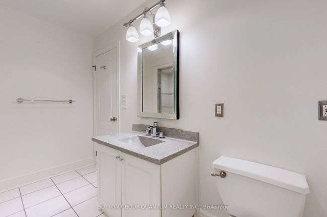 132 John St, House attached with 3 bedrooms, 4 bathrooms and null parking in Oakville ON | Image 22