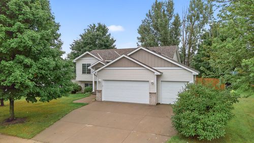 1820 Highland Trl, Saint Cloud, MN, 56301-7505 | Card Image