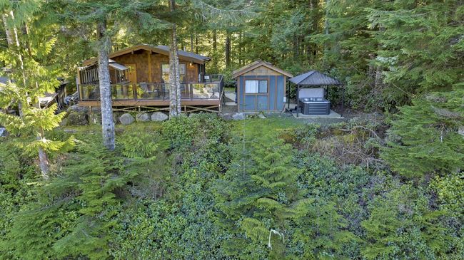 37 - 6574 Baird Rd, House other with 2 bedrooms, 1 bathrooms and 2 parking in Port Renfrew BC | Image 8