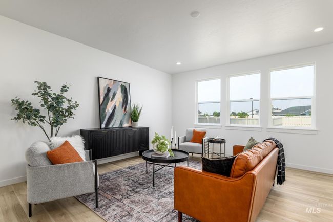 1330 W Regency Ridge Dr, House other with 3 bedrooms, 3 bathrooms and 2 parking in Meridian ID | Image 4