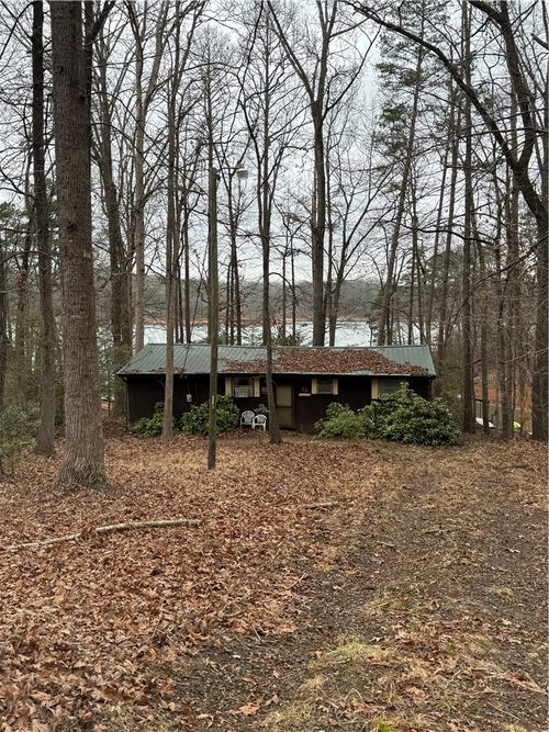 192 S Port Bass Dr, Fair Play, SC, 29643-2043 | Card Image