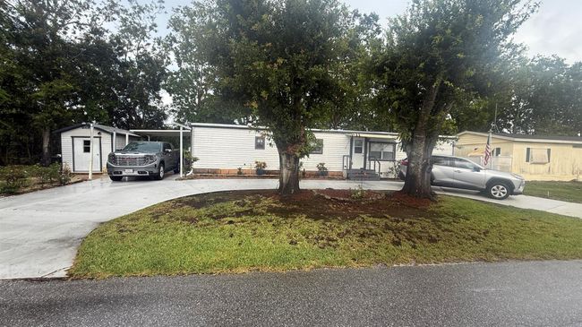 7289 Se Eagle Ave, House other with 3 bedrooms, 2 bathrooms and null parking in Hobe Sound FL | Image 24