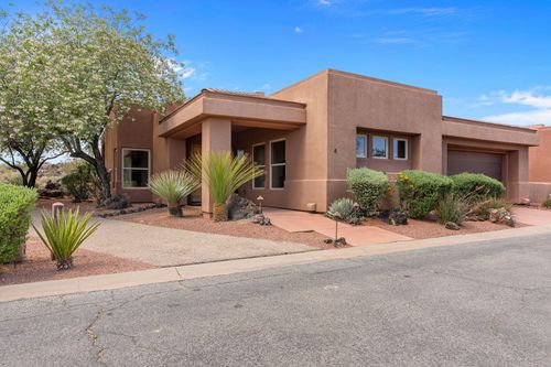 4d-2590 Pioneer Pkwy, Santa Clara, UT, 84765-5709 | Card Image