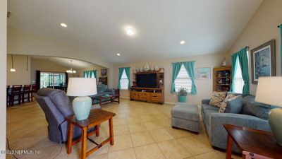 423 Samara Lakes Parkway, House other with 3 bedrooms, 2 bathrooms and null parking in St Augustine FL | Image 3