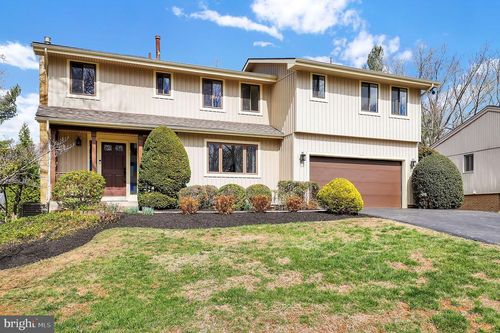 11617 Silent Valley Ln, NORTH POTOMAC, MD, 20878-2436 | Card Image