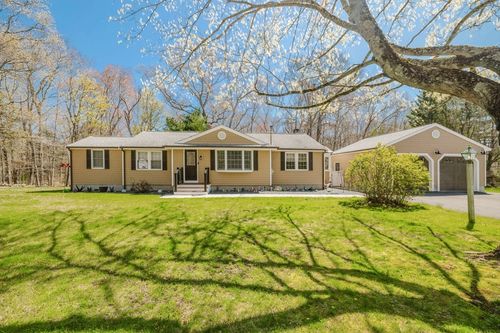 185 Moulton St, Rehoboth, MA, 02769-2517 | Card Image