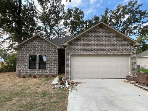 125 Kayla Ln, Lonoke, AR, 72086-2321 | Card Image