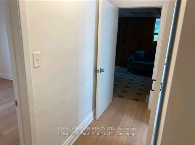 LOWER - 65 Wintergreen Rd, House attached with 2 bedrooms, 1 bathrooms and 1 parking in North York ON | Image 8