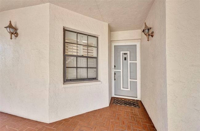 Front Door | Image 6
