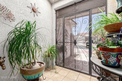 938 E Grass Meadow Pl, Oro Valley, AZ, 85755-5823 | Card Image