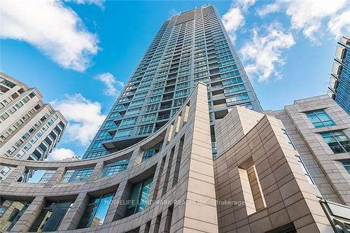 1802-2181 Yonge Street, Toronto, ON, M4S2B1 | Card Image