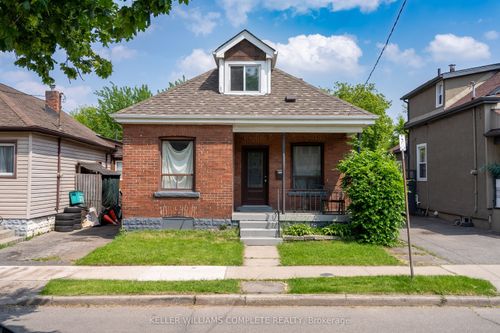 244 Weir St N, Hamilton, ON, L8H5G3 | Card Image