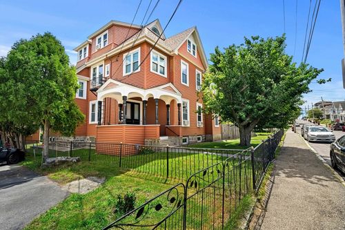 52 Mount Washington St, Lowell, MA, 01854 | Card Image