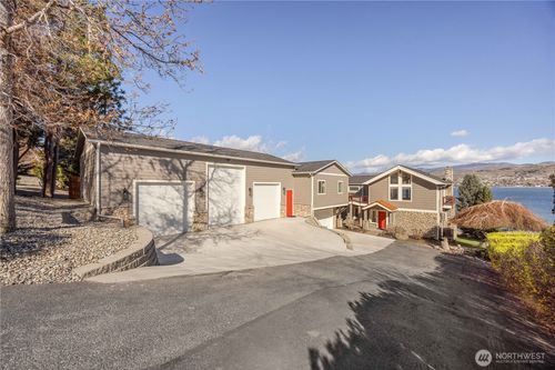 21 Grace Ln, Chelan, WA, 98816-4500 | Card Image