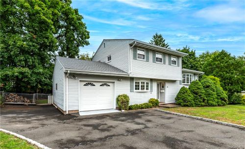 31 Chestnut Oval, Orangetown, NY, 10962 | Card Image