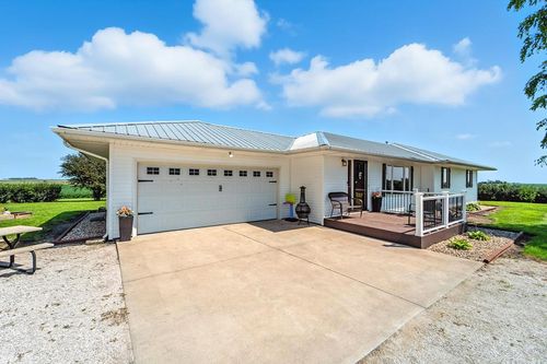 1007 240th St, Moorland, IA, 50566-7526 | Card Image