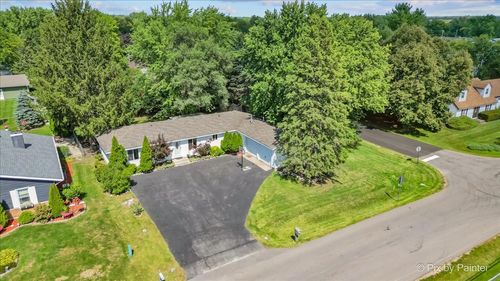 3500 Biscayne Rd, MCHENRY, IL, 60050-4815 | Card Image