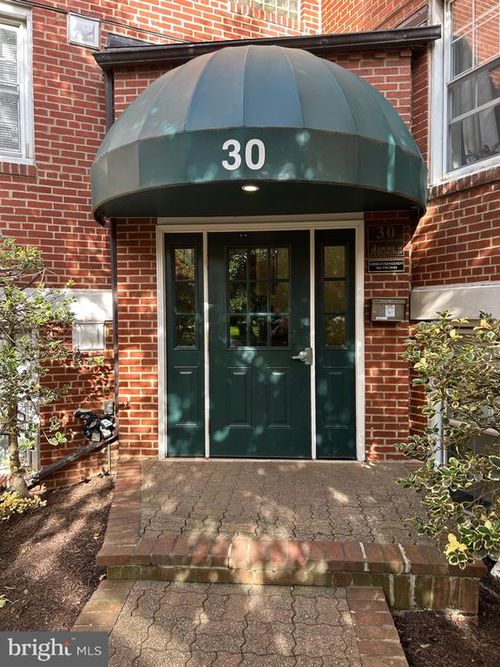 102-e-30 S Old Glebe Road S, ARLINGTON, VA, 22204 | Card Image