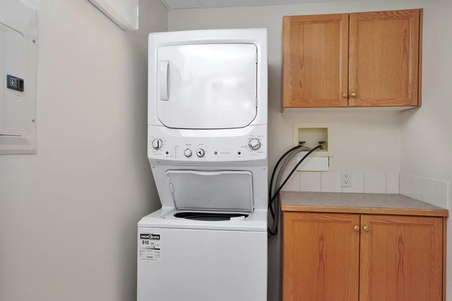 212 - 5300 48 St, Condo with 1 bedrooms, 2 bathrooms and 1 parking in Red Deer AB | Image 13