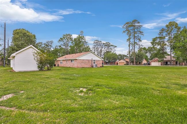3303 Indian Mound Trl, House other with 3 bedrooms, 2 bathrooms and 2 parking in Crosby TX | Image 5