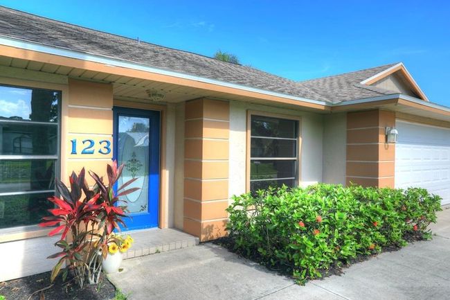 123 Friar Ct, House other with 3 bedrooms, 2 bathrooms and null parking in SEBASTIAN FL | Image 5
