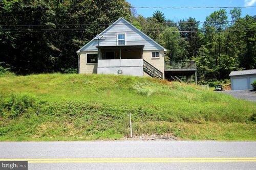 3293 Laurel Run Rd, BEECH CREEK, PA, 16822-8012 | Card Image