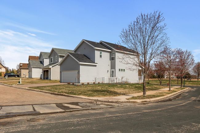 3068 Walden Dr | Image 41