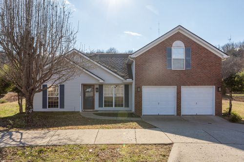 5464 Daniel Ray Dr, Whites Creek, TN, 37189-5201 | Card Image