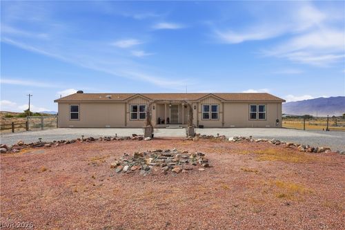 2451 Jayme St, Pahrump, NV, 89048-3528 | Card Image