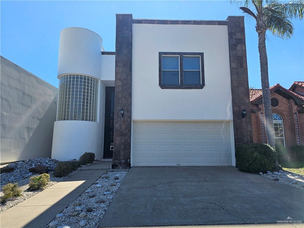 Sabinal St, Mission, TX 78572