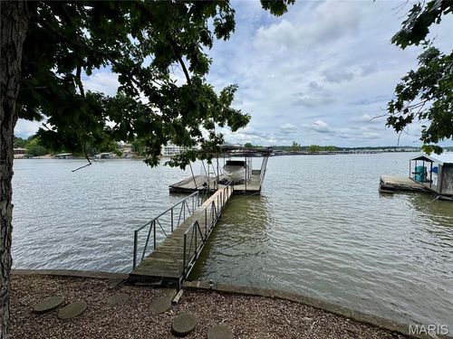 103 Vacation Hideaway Ln, Sunrise Beach, MO, 65079-5963 | Card Image