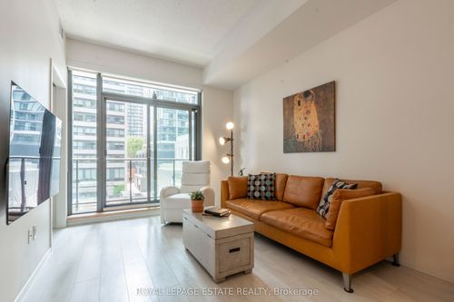 404-159 Dundas St E, Toronto, ON, M5B0A9 | Card Image