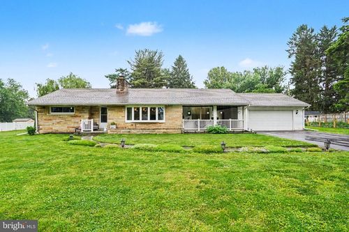 1029 Laurel Dr, MIDDLETOWN, PA, 17057-5106 | Card Image