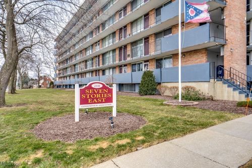 209-2331 E Market Street, Akron, OH, 44312 | Card Image