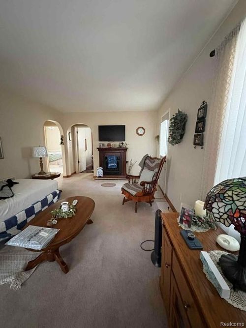 3821 Myrtle Rd, Burtchville, MI, 48059-2234 | Card Image