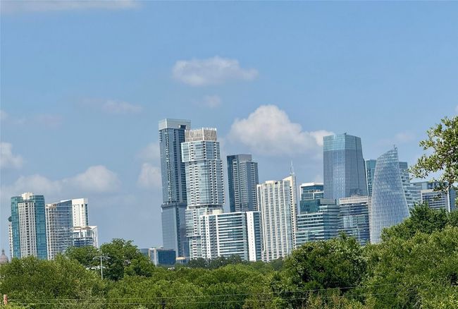 This home is minutes from iconic Austin hot spots like Zilker Park, Umlauf Sculpture Garden, Barton Springs Pool, Ladybird Lake, and all things downtown Austin, including the famous ACL and SXSW. | Image 14