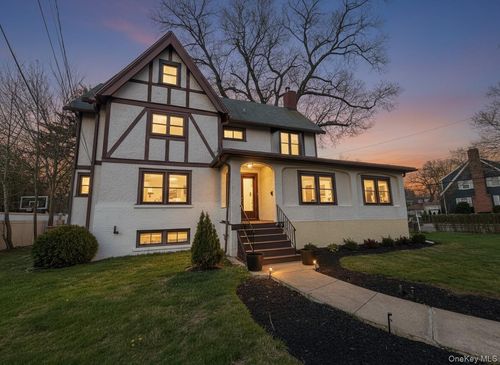 25 Midland Ave, White Plains, NY, 10606-2826 | Card Image