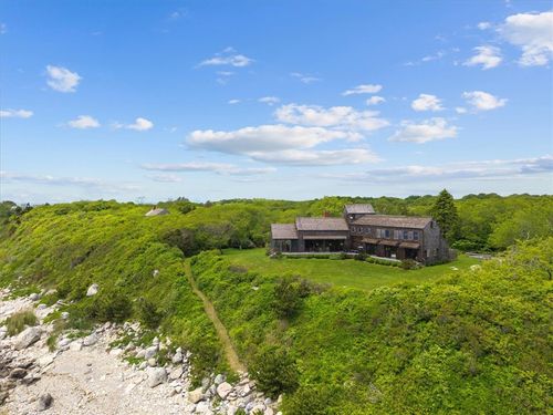 1635 Isabella Beach Rd, Fishers Island, NY, 06390-7875 | Card Image