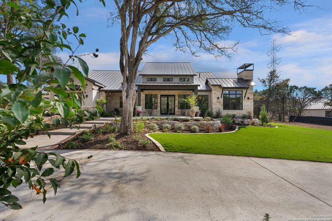 8170 Blue Oak, House other with 4 bedrooms, 5 bathrooms and null parking in Garden Ridge TX | Image 10