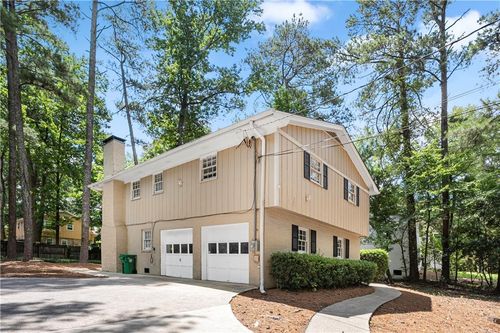 4695 N Peachtree Rd, Dunwoody, GA, 30338-5814 | Card Image