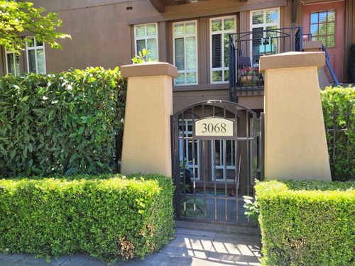 3068 W 4th Ave, Vancouver, BC, V6K1R4 | Card Image