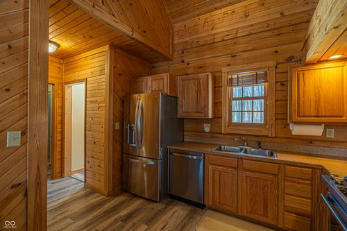 8277 E Lake Shore Dr, Rockville, IN, 47872-7765 | Card Image