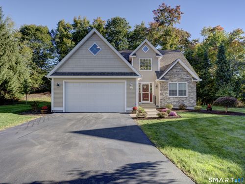 2-2 Streamside Ln, Berlin, CT, 06037-2289 | Card Image