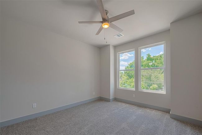 2414 Sam Wilson St, House other with 3 bedrooms, 3 bathrooms and 2 parking in Houston TX | Image 14